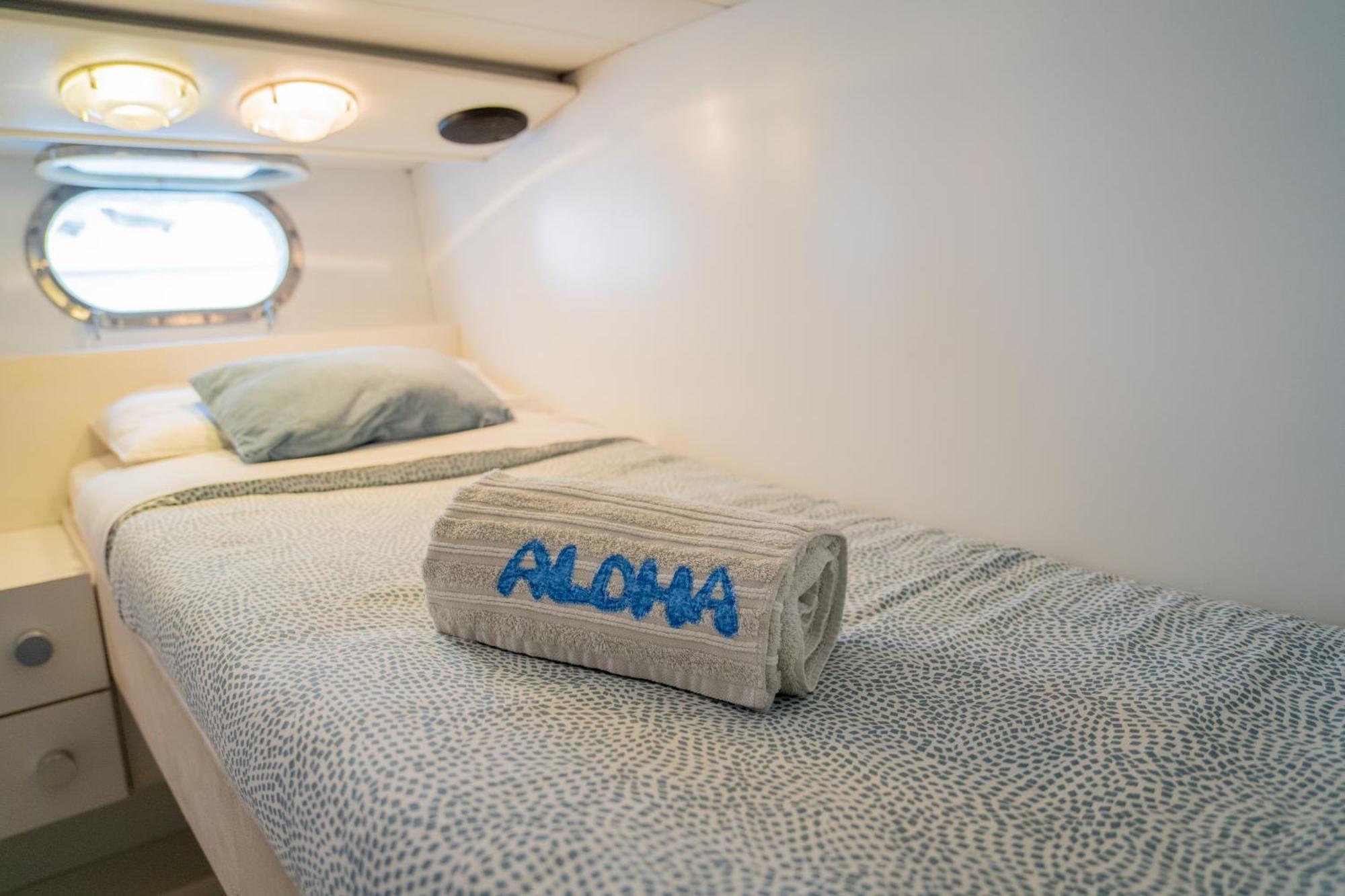 Boat Aloha Otel Sant Adria de Besos Dış mekan fotoğraf