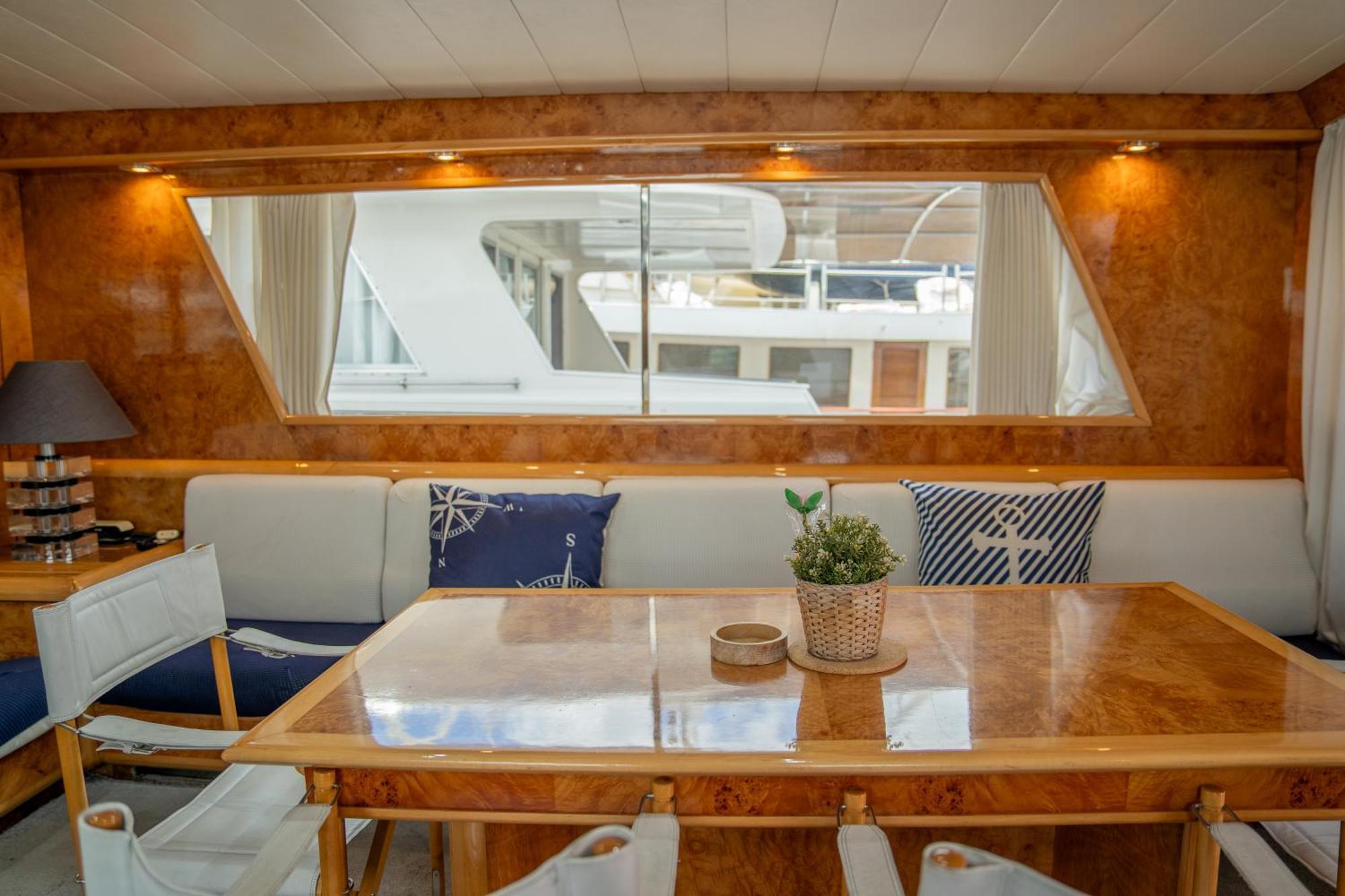 Boat Aloha Otel Sant Adria de Besos Dış mekan fotoğraf